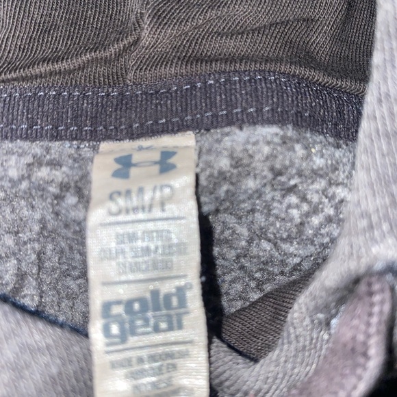 Under armor hoodie - Picture 2 of 2